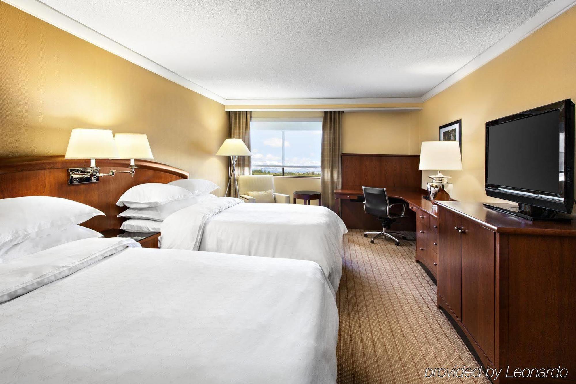 Sheraton Laval Hotel Zimmer foto